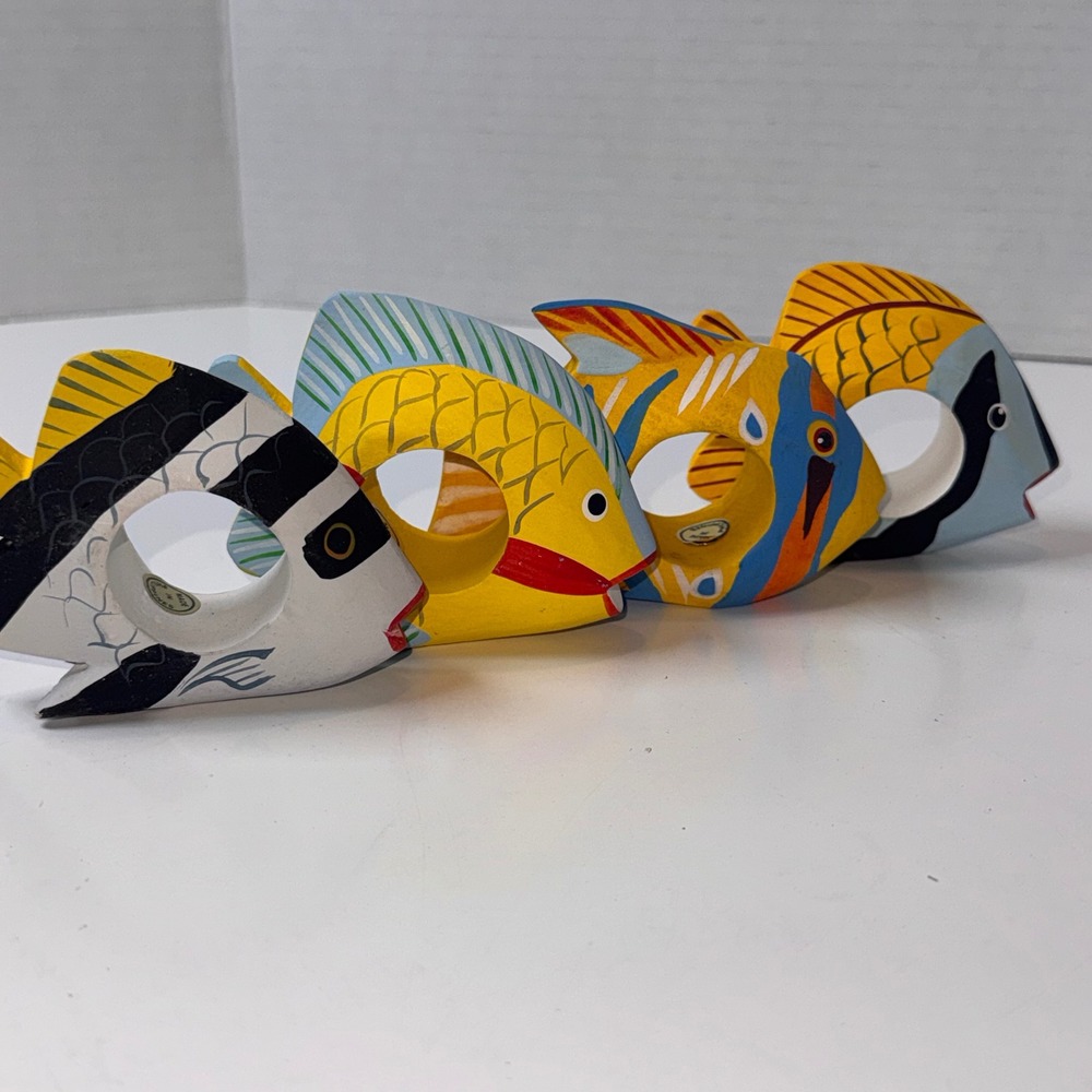 Unbranded Fish Napkin Rings Unisex OS Multicolor Hand Painted Wood Set of 4